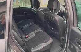 RENAULT SCENIC X-MOD BOSE